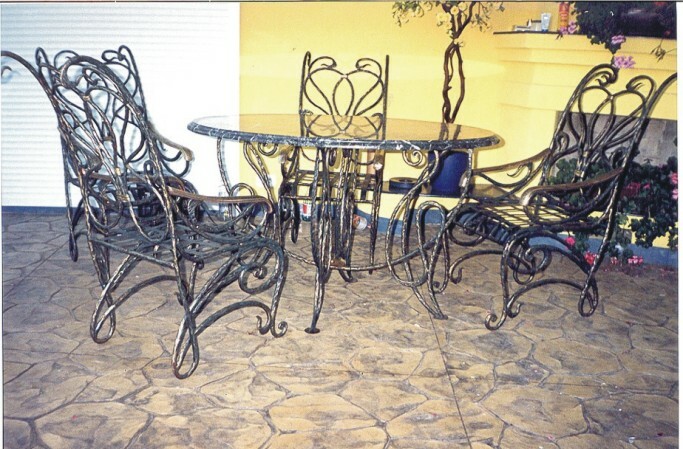 Кованая мебель